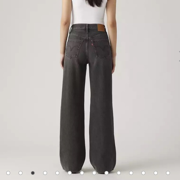 NWT Levi's Women's Ribcage Wide Leg Jeans - Black 29x32 - Picture 3 of 7
